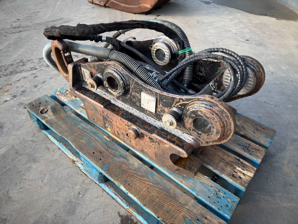 OilQuick OQ70/55 - M314F / M316F / M318F