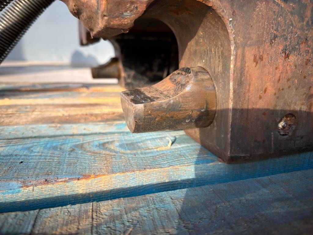 OilQuick OQ70/55 - M314F / M316F / M318F