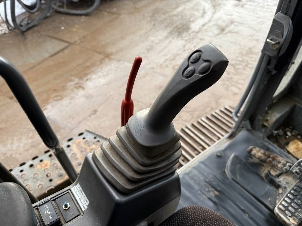 Hitachi ZX470LCH-3 - 24mtr - Rebuild engine