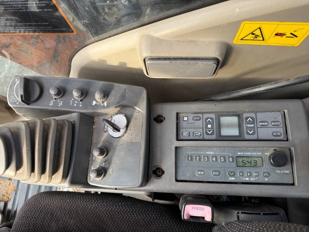 Hitachi ZX470LCH-3 - 24mtr - Rebuild engine