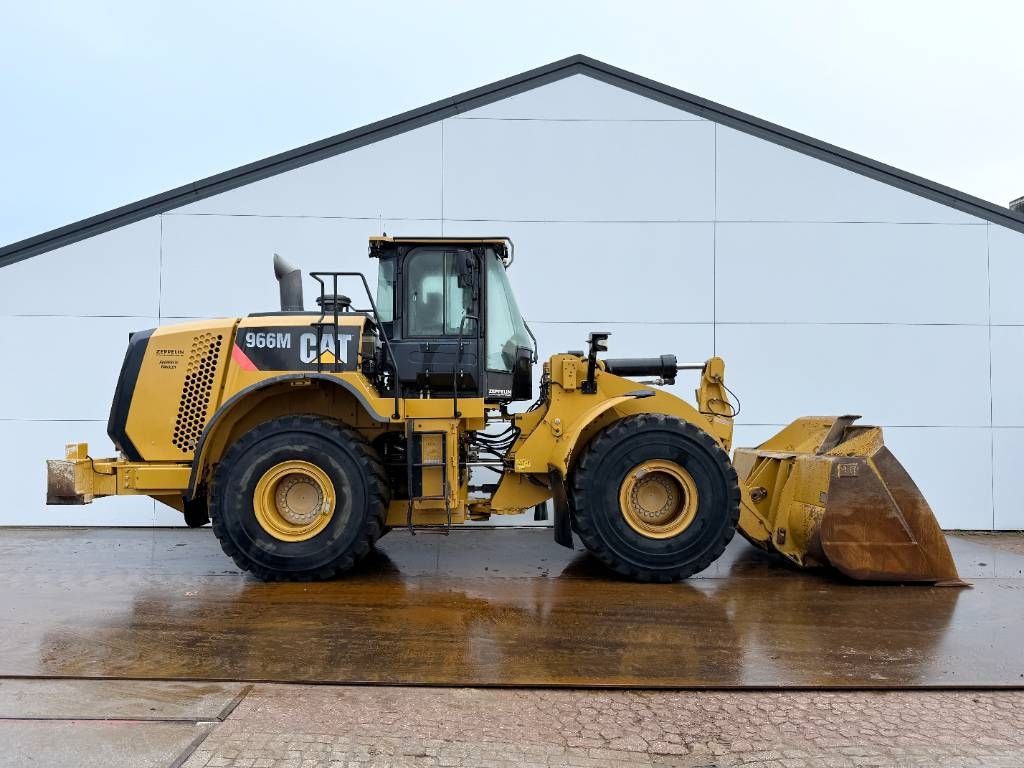 CAT 966M - German Machine / Automatic Greasing