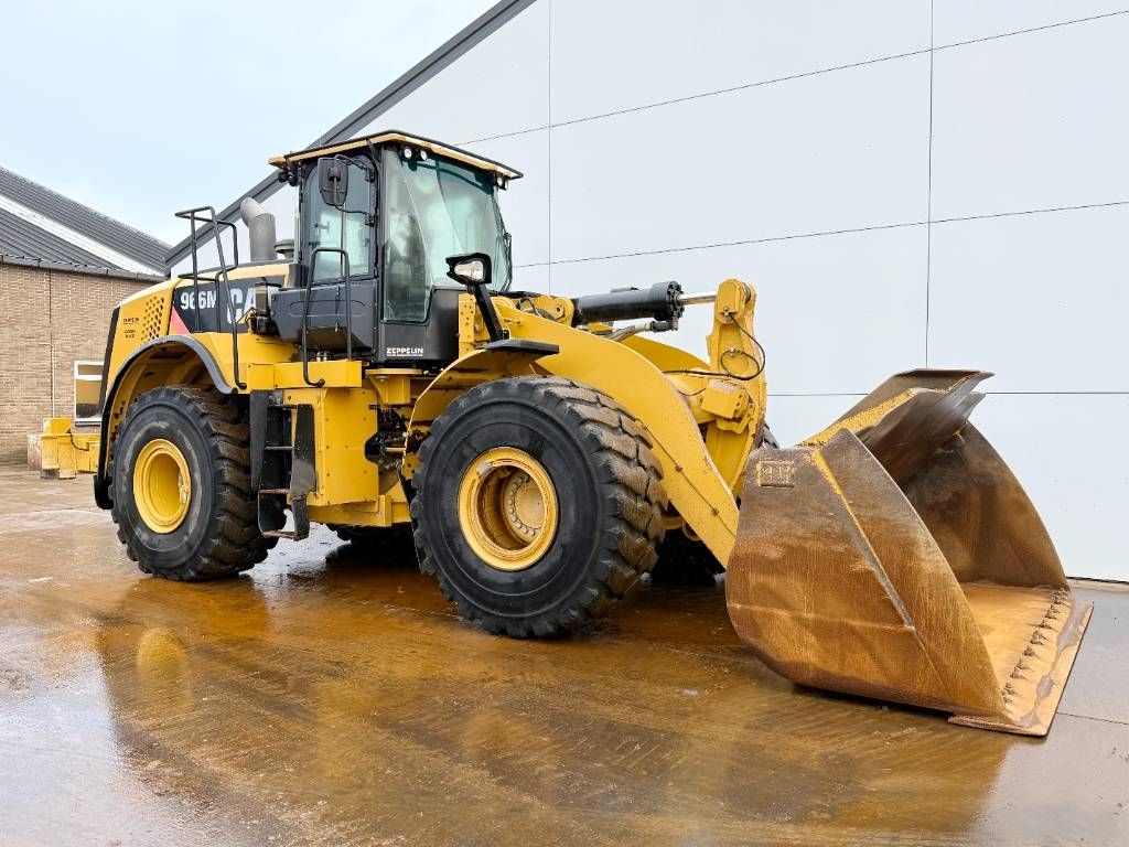 CAT 966M - German Machine / Automatic Greasing