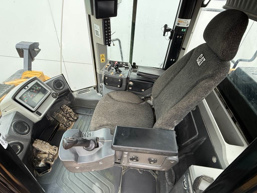 CAT 966M - German Machine / Automatic Greasing