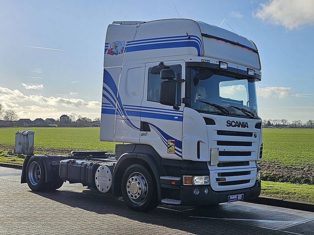SCANIA R420 mega