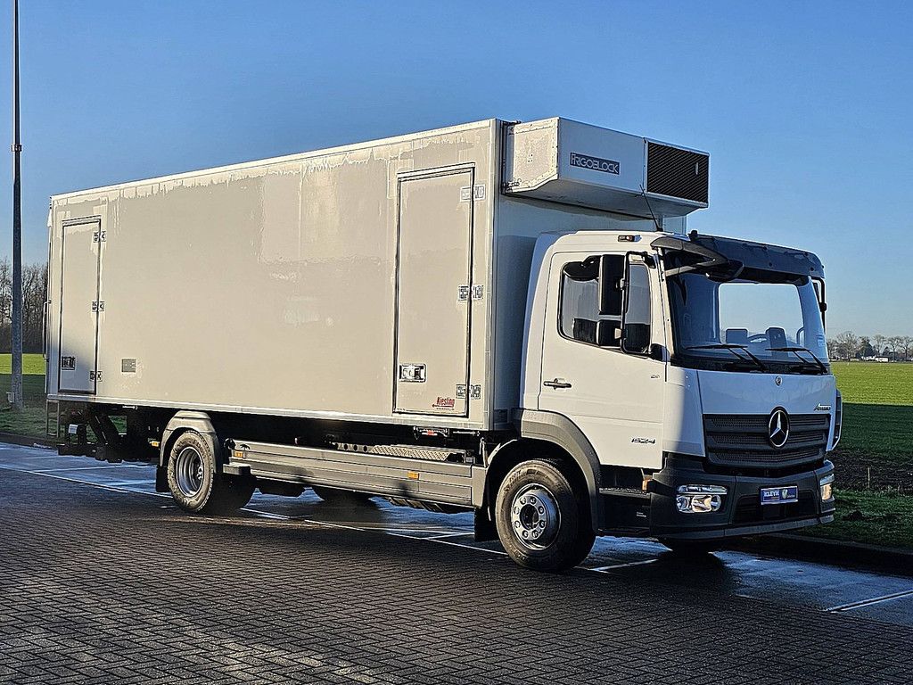 MERCEDES-BENZ ATEGO 1524