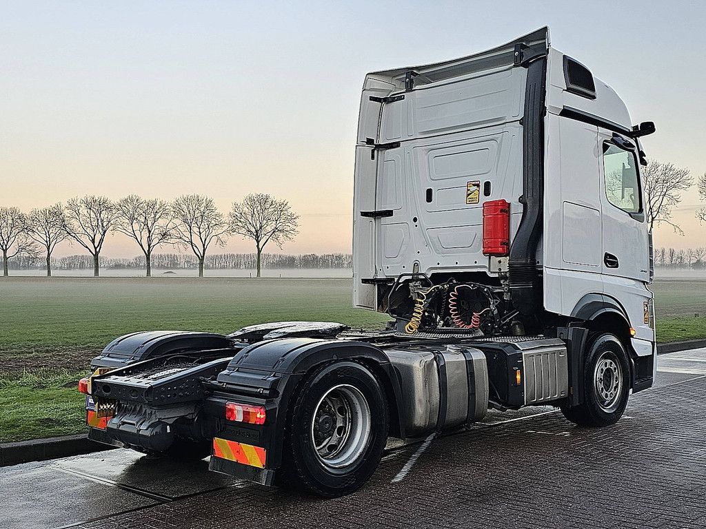 MERCEDES-BENZ ACTROS 1945 LS