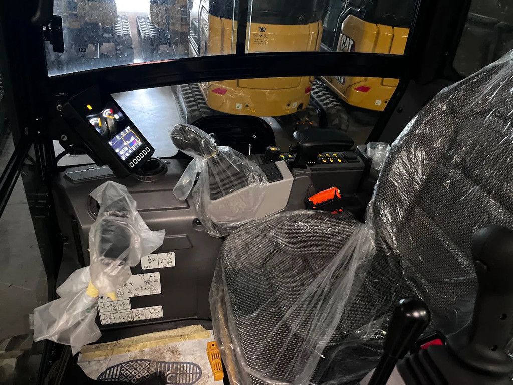 Caterpillar 301.8 New year price!!