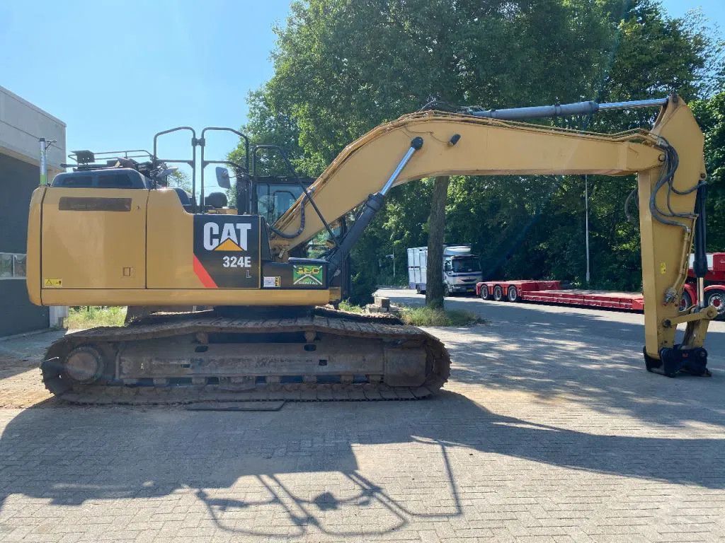 Caterpillar 324E