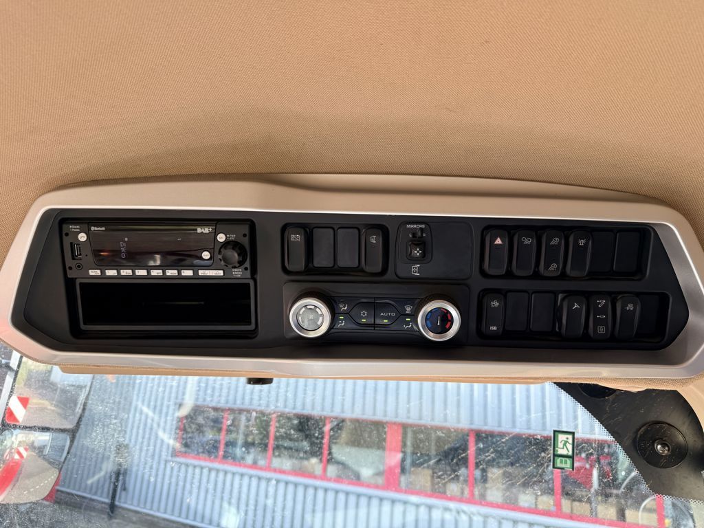 Case IH Puma 185 CVX AFS Connect Stage V