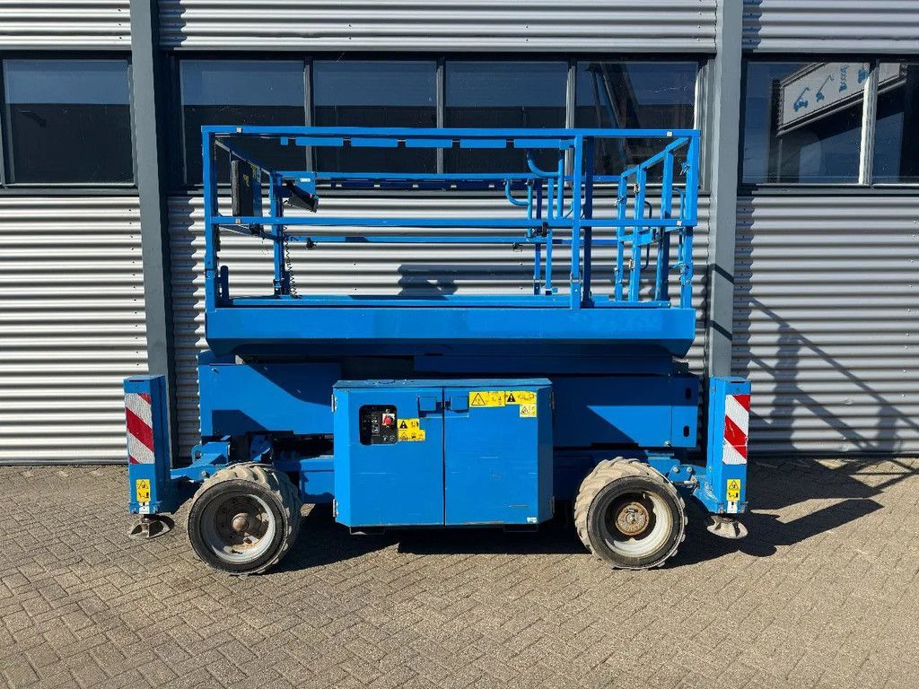 Genie GS2669DC Hoogwerker Schaarhoogwerker