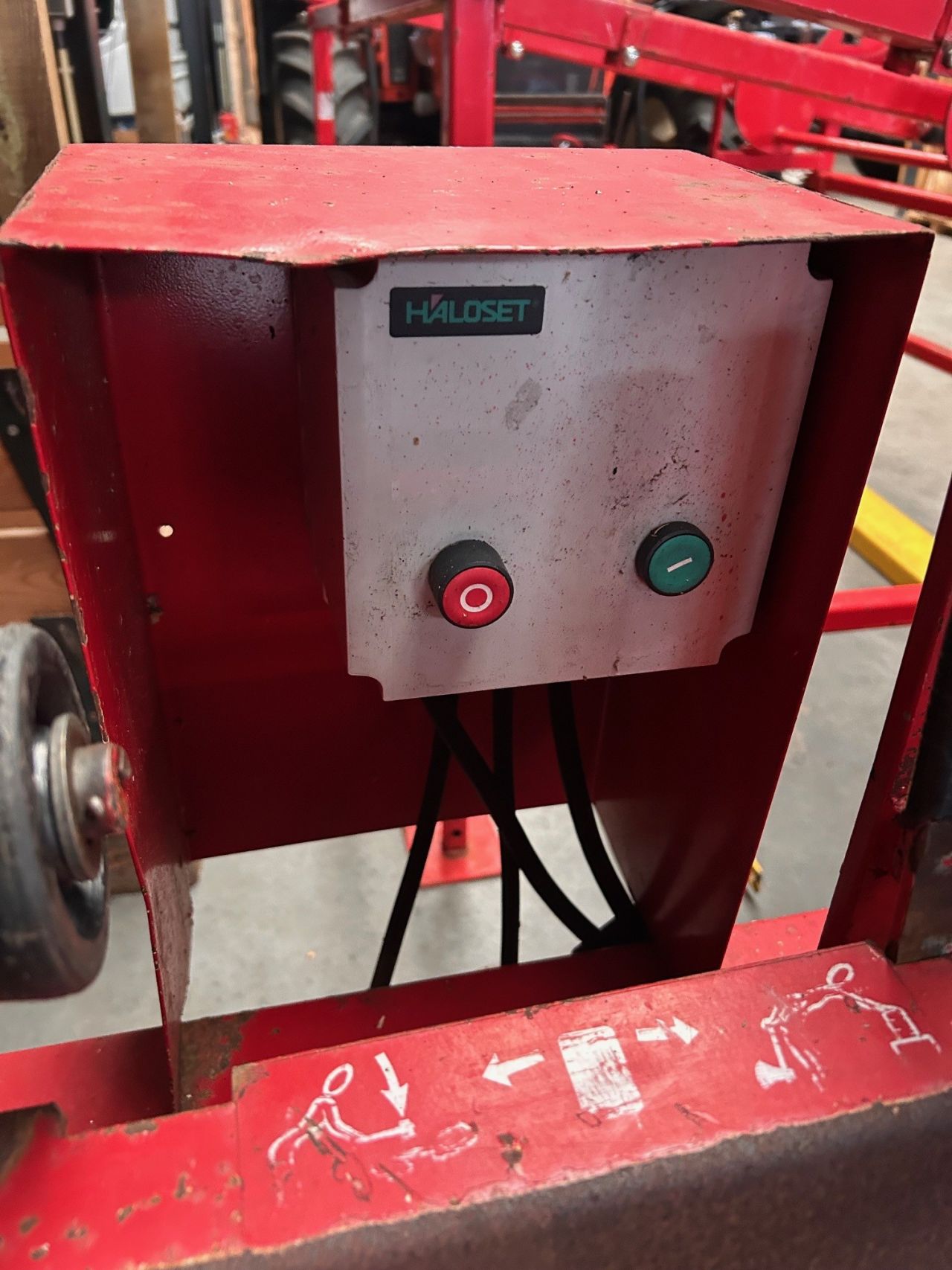 Gebruikte Hakki Pilke 2X zaagkloofmachine kloofmachine