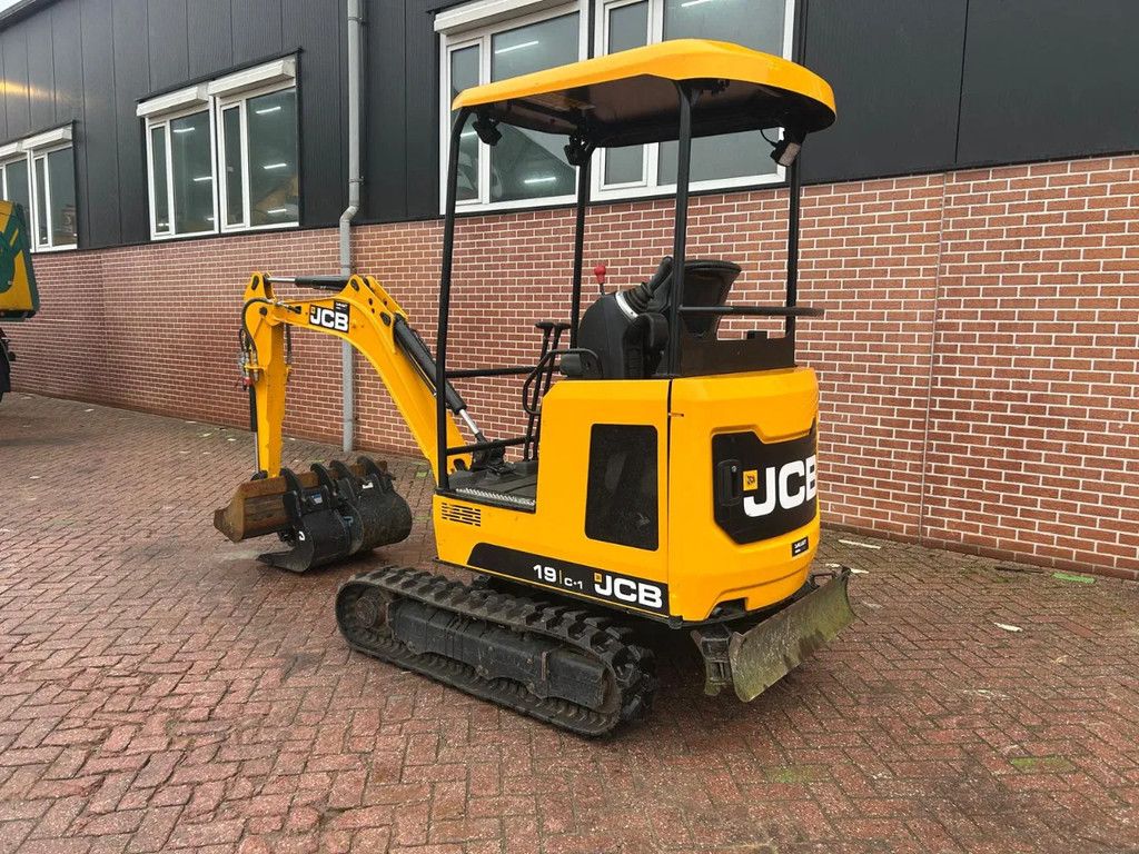 JCB 19C-1
