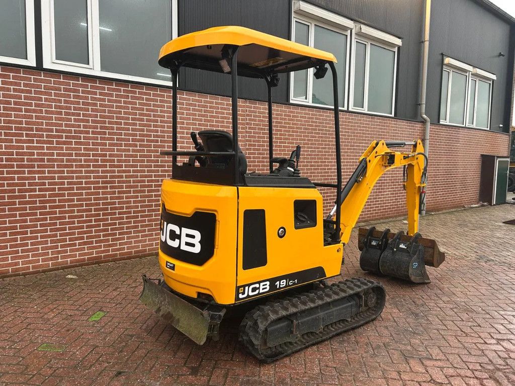 JCB 19C-1