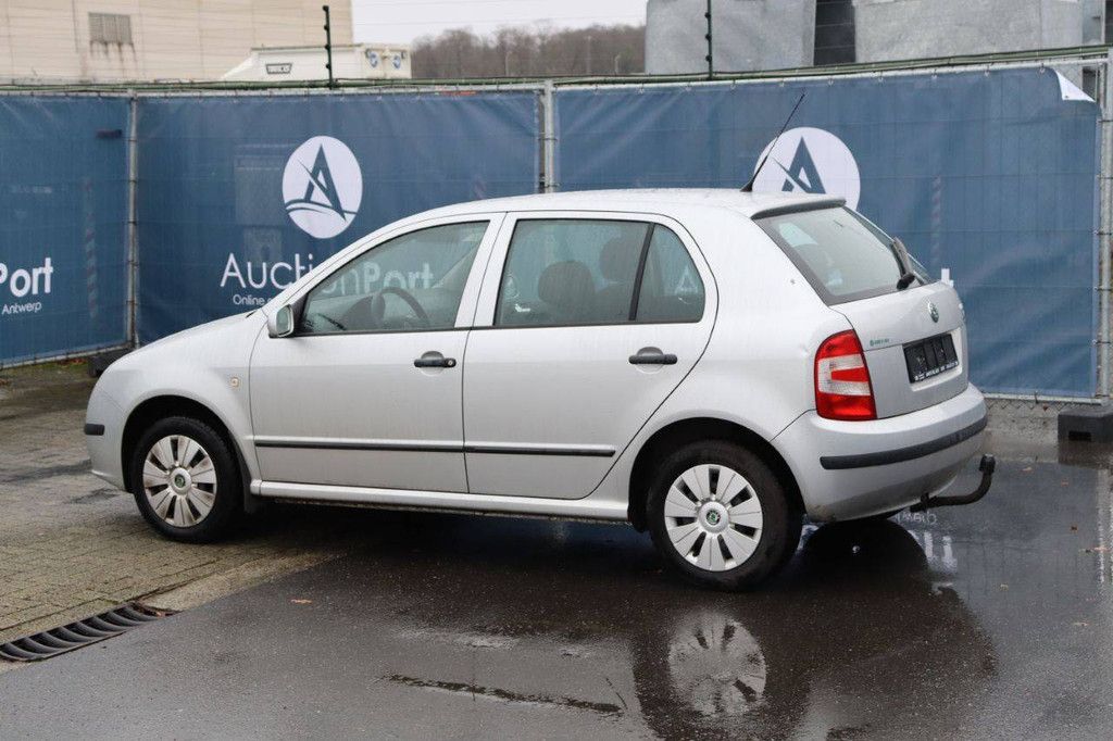 Passenger car Skoda Fabia HTP Petrol 64hp 2005 (Margin)