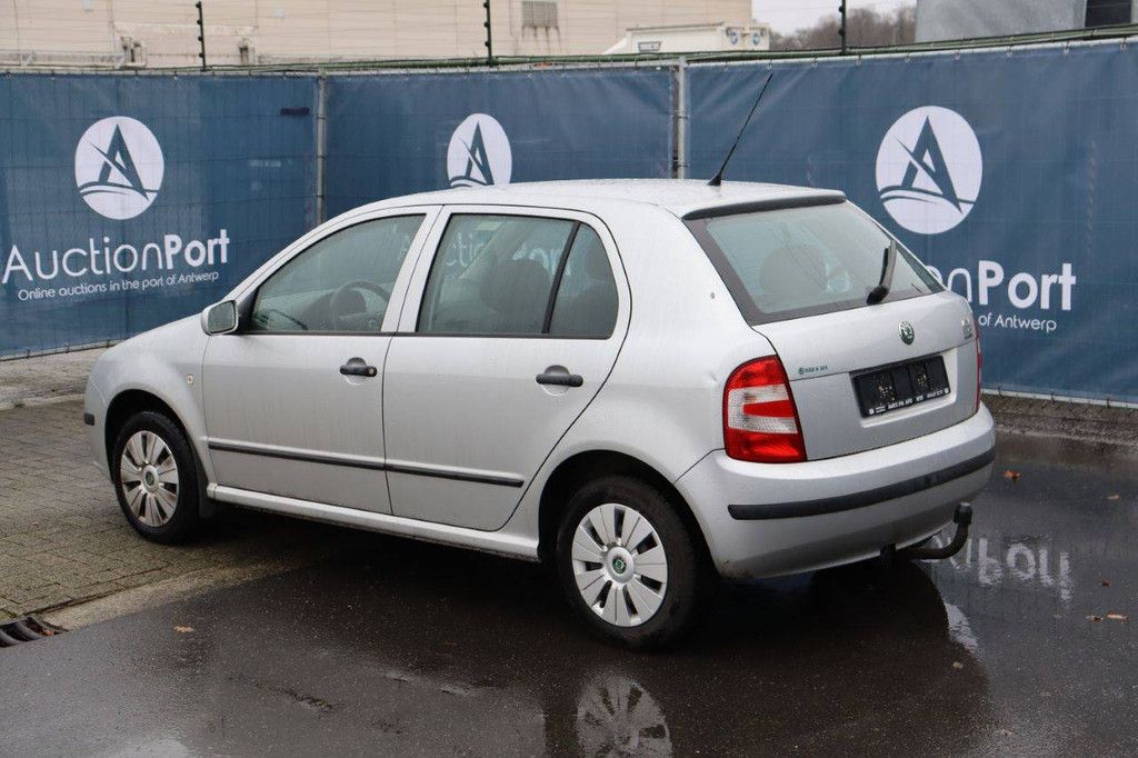 Passenger car Skoda Fabia HTP Petrol 64hp 2005 (Margin)
