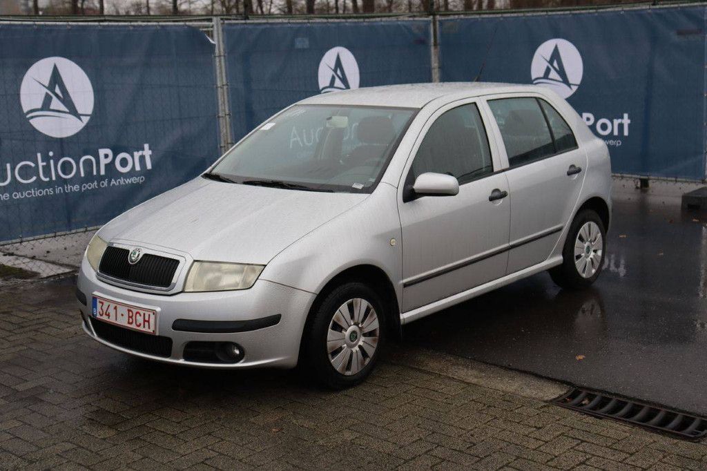 Passenger car Skoda Fabia HTP Petrol 64hp 2005 (Margin)