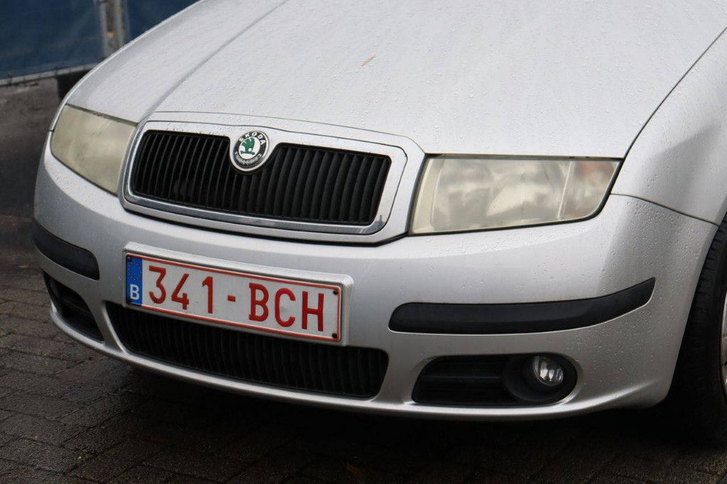 Passenger car Skoda Fabia HTP Petrol 64hp 2005 (Margin)