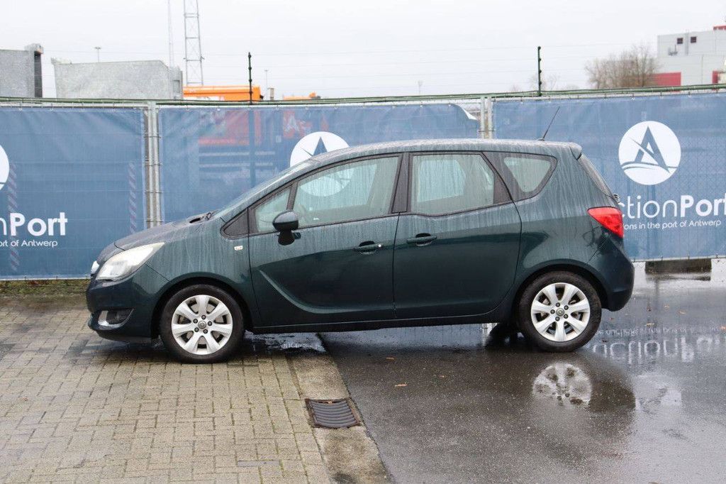 Passenger car Opel Merva CDTI Diesel 110 hp 2014 (Margin)