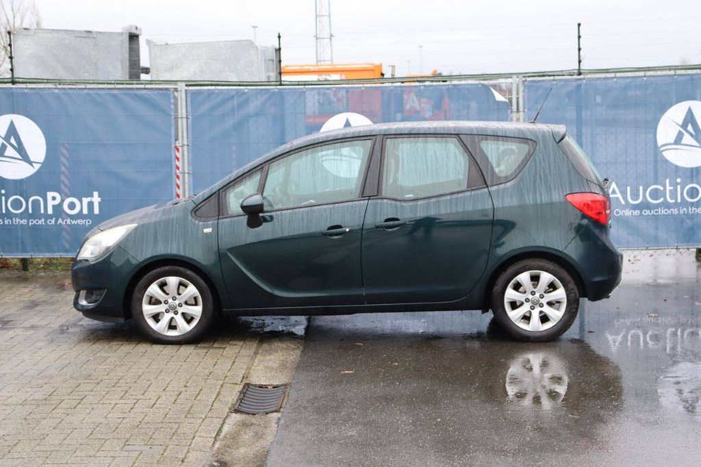 Passenger car Opel Merva CDTI Diesel 110 hp 2014 (Margin)