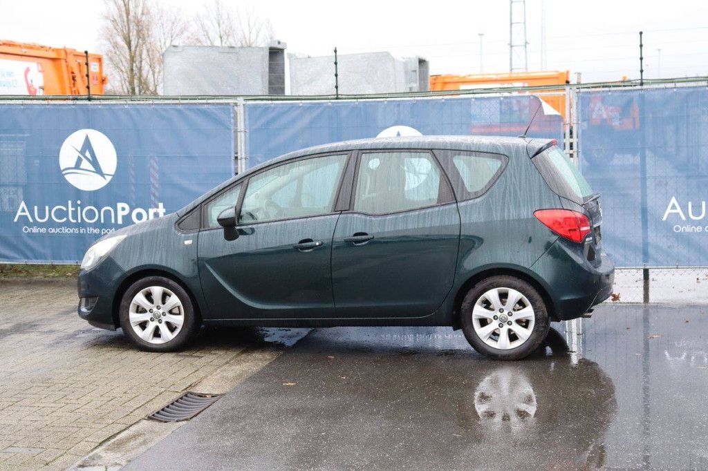 Passenger car Opel Merva CDTI Diesel 110 hp 2014 (Margin)