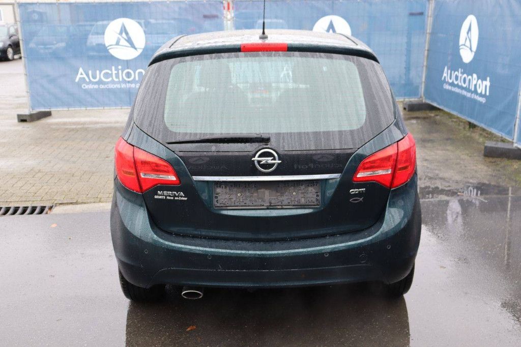 Passenger car Opel Merva CDTI Diesel 110 hp 2014 (Margin)