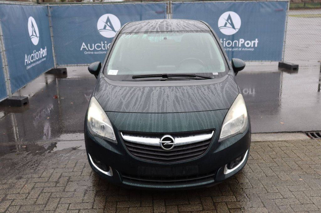 Passenger car Opel Merva CDTI Diesel 110 hp 2014 (Margin)