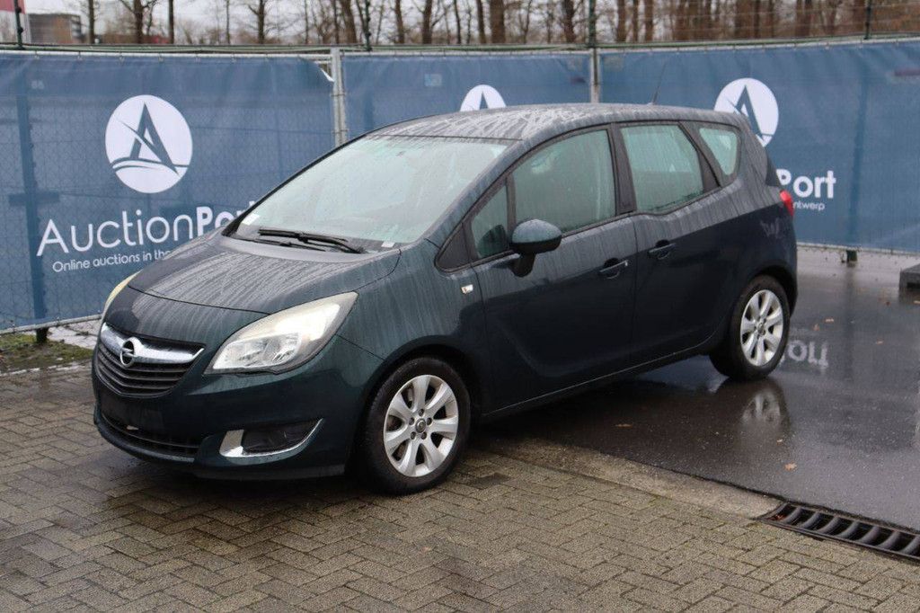 Passenger car Opel Merva CDTI Diesel 110 hp 2014 (Margin)