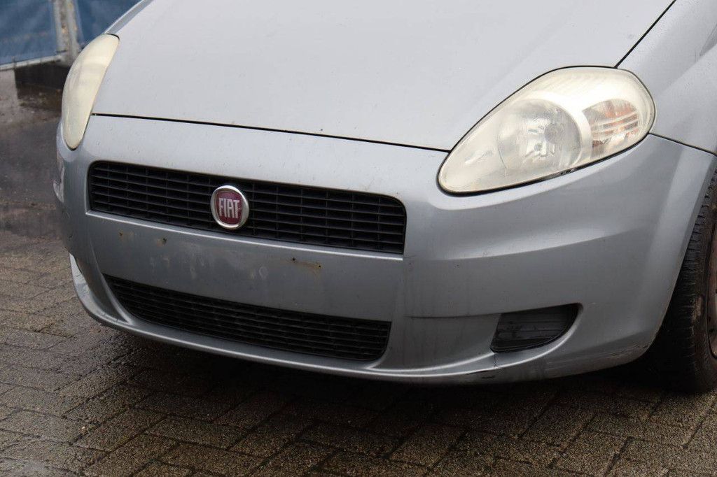 Passenger car Fiat Punto Diesel 70 hp 2009 (Margin)