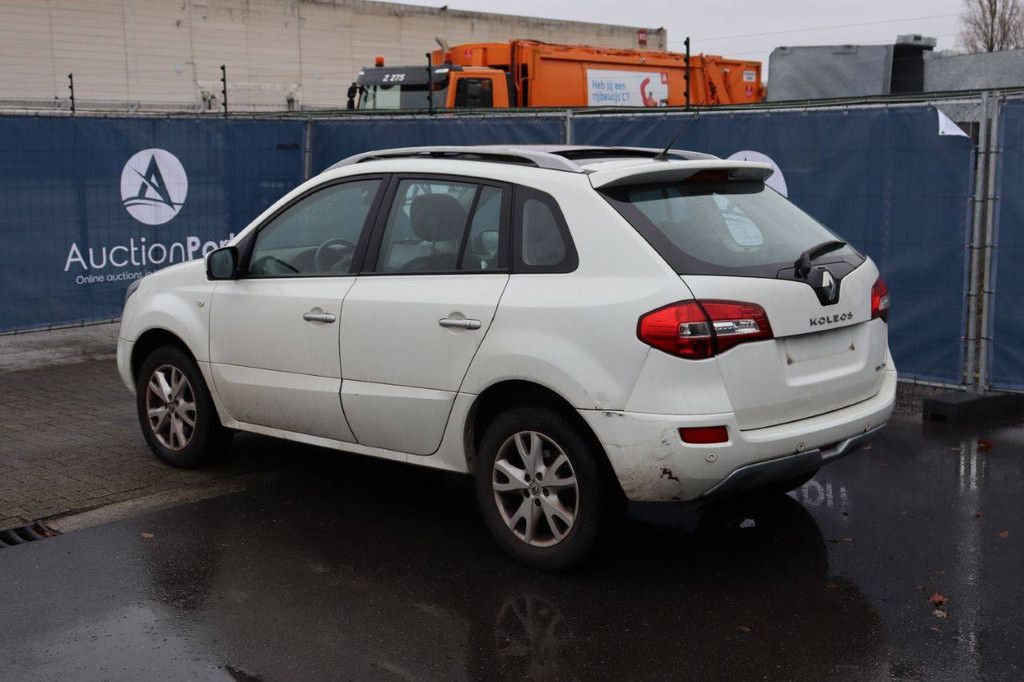 SUV Renault Koleos Diesel 150hp 2010 (Margin)