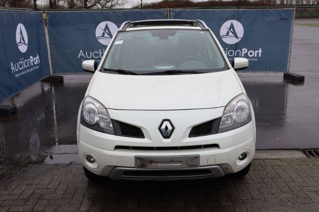 SUV Renault Koleos Diesel 150hp 2010 (Margin)