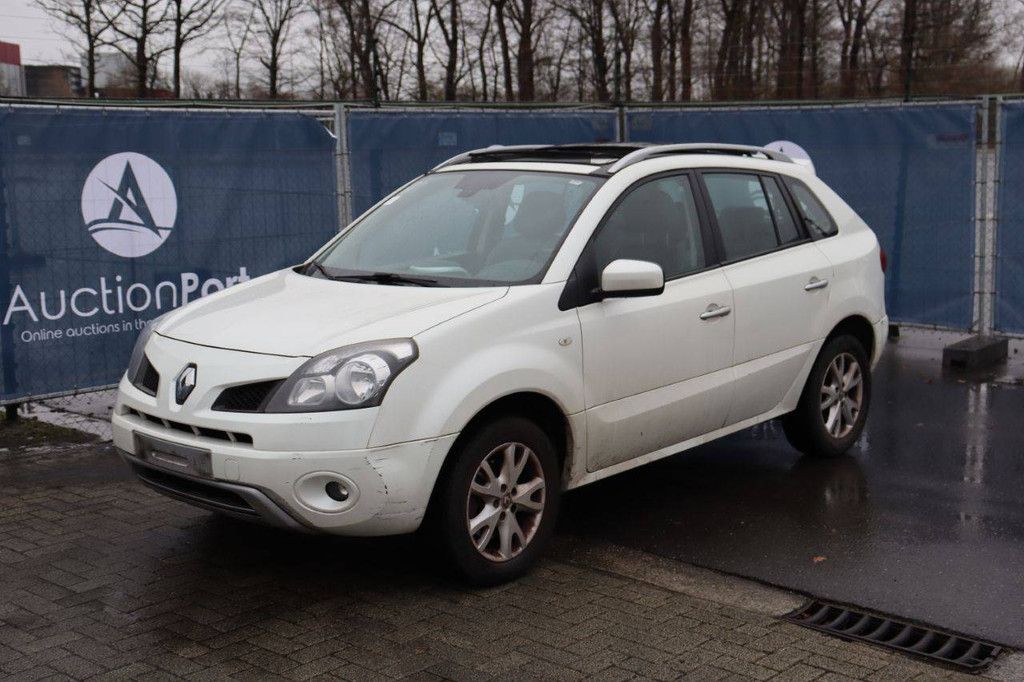 SUV Renault Koleos Diesel 150hp 2010 (Margin)