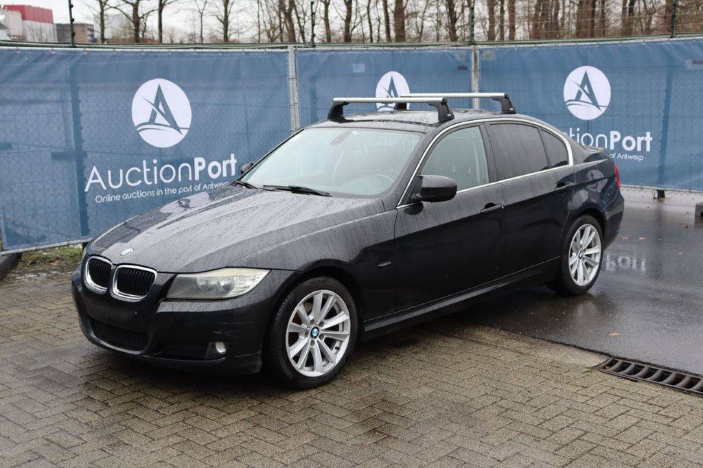 Passenger car BMW 318d Diesel 136 hp 2011 (Margin)