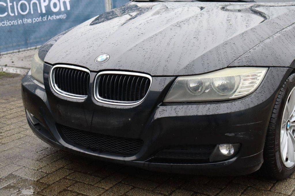 Passenger car BMW 318d Diesel 136 hp 2011 (Margin)