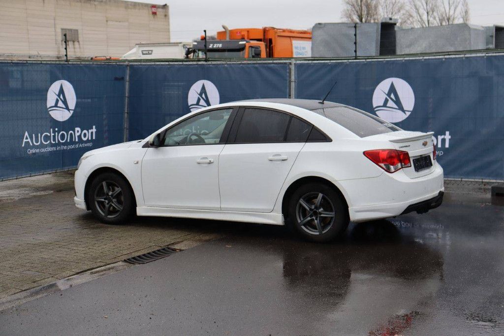 Passenger car Chevrolet Cruze Diesel 125 hp 2010 (Margin)
