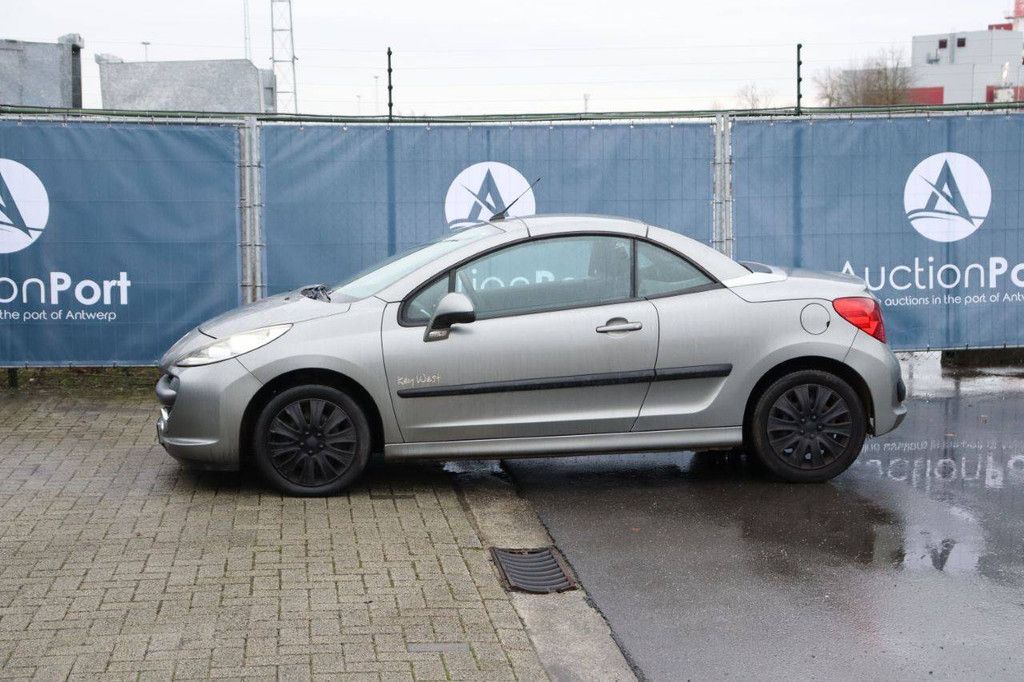 Passenger car Peugeot 207cc Petrol 120hp 2009 (Margin)