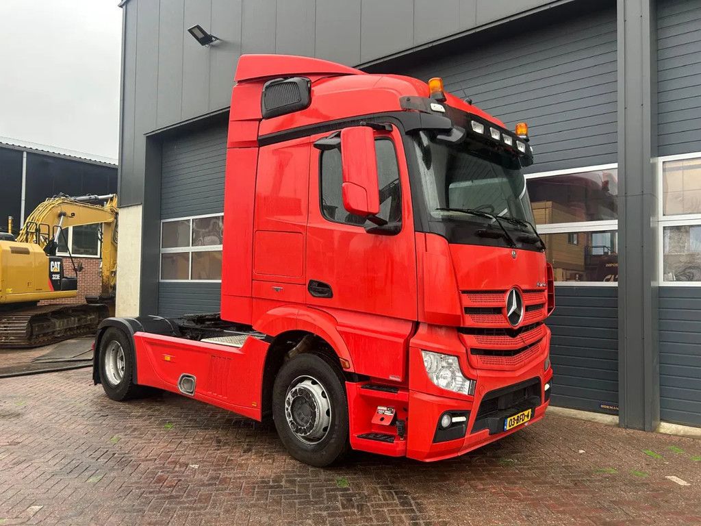 Mercedes-Benz Actros 1940
