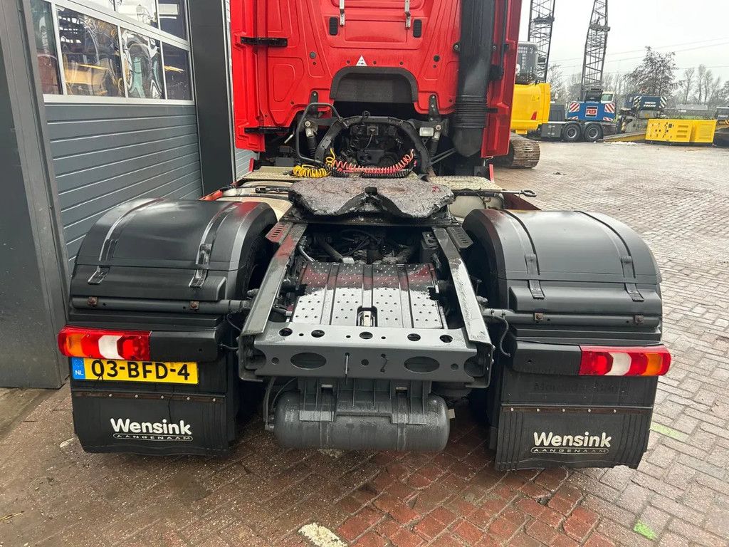 Mercedes-Benz Actros 1940