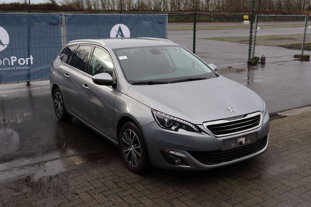 Pkw Peugeot 308 Benzin 130 PS 2014 (Margin)