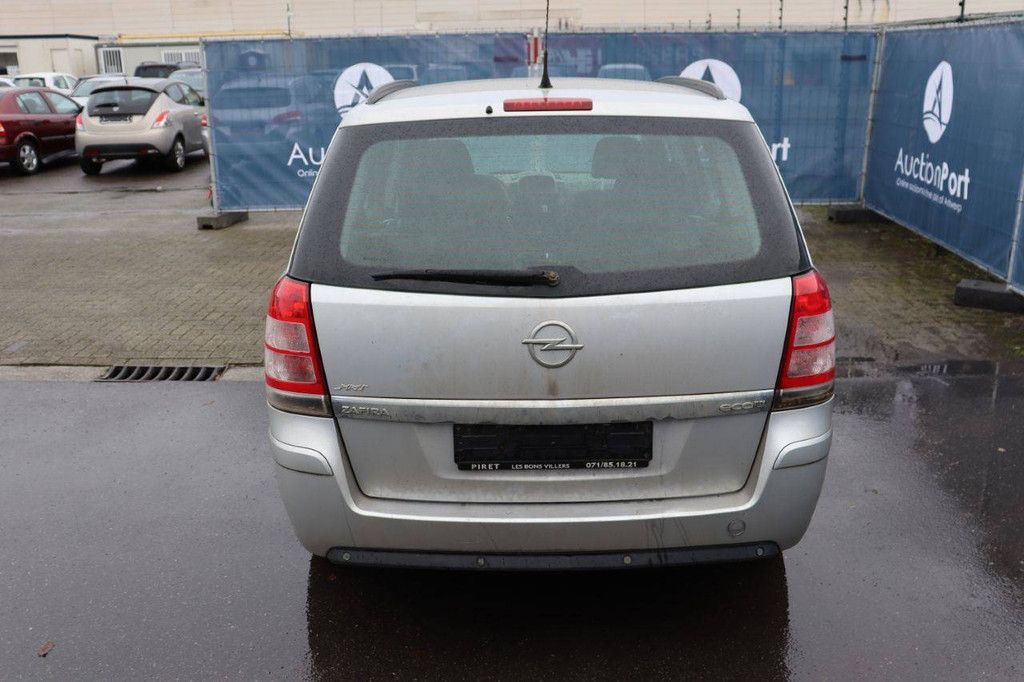 Passenger car Opel Zafira ecoFLEX Diesel 110 hp 2013 (Margin)