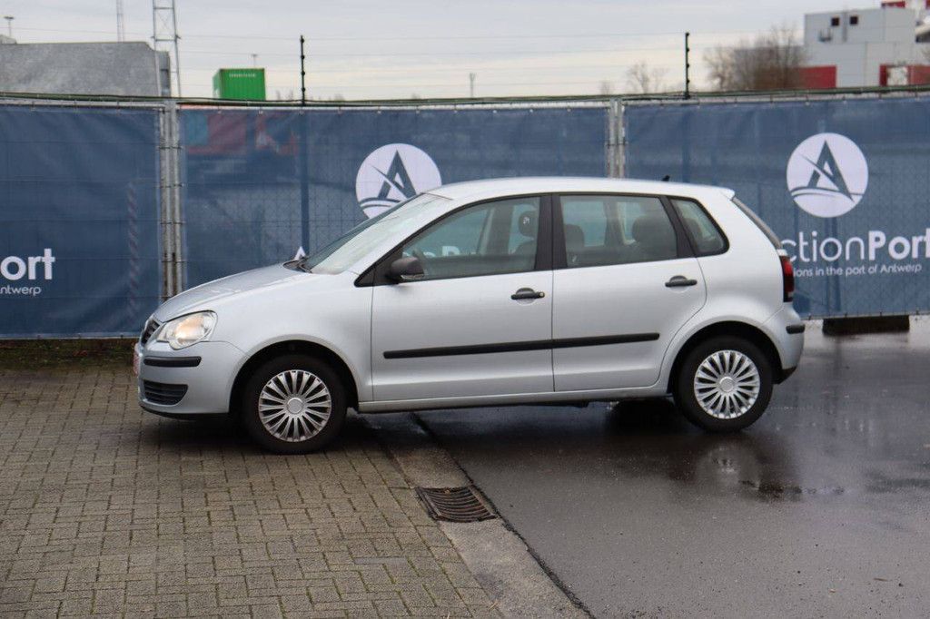 Passenger car Volkswagen Polo Petrol 60 hp 2008 (Margin)