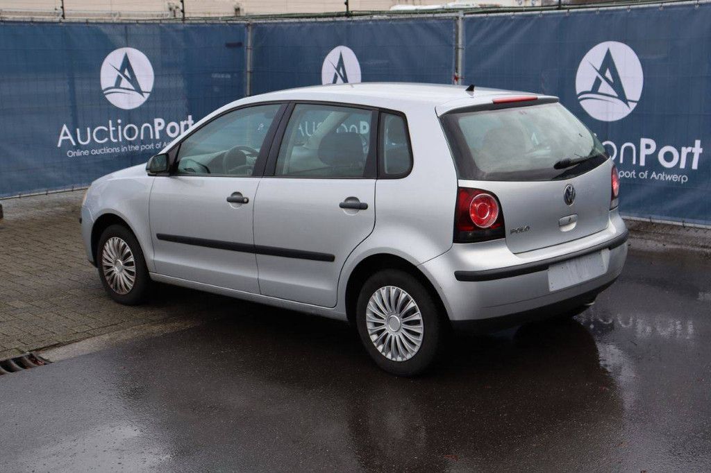 Passenger car Volkswagen Polo Petrol 60 hp 2008 (Margin)