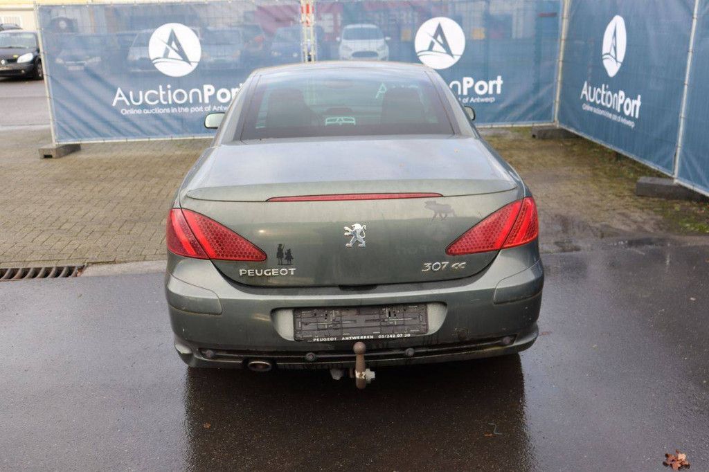 Passenger car Peugeot 307cc Diesel 136hp 2007 (Margin)