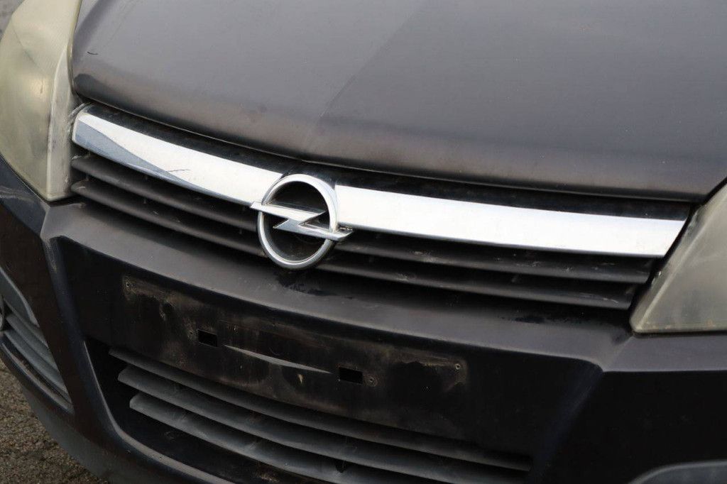 Passenger car Opel Astra Petrol 125 hp 2005 (Margin)