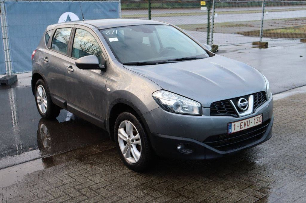 SUV Nissan Qashqai dCi Diesel 130 PS 2013 (Margin)