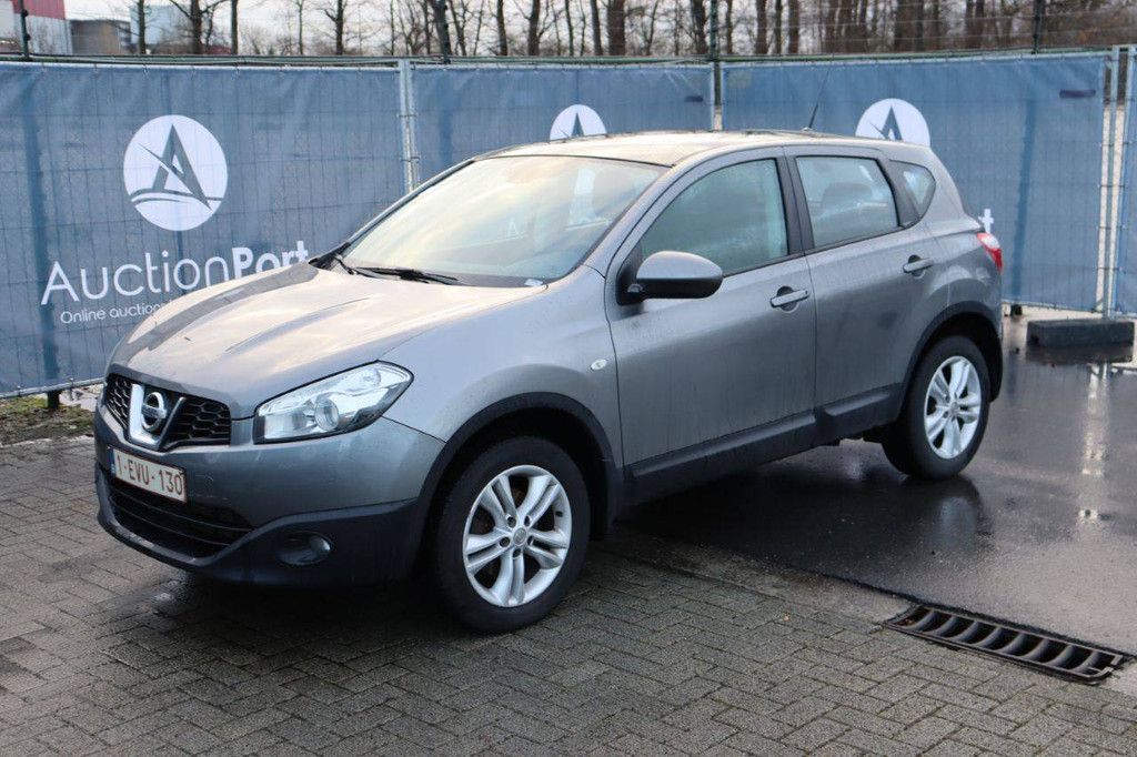 SUV Nissan Qashqai dCi Diesel 130 PS 2013 (Margin)