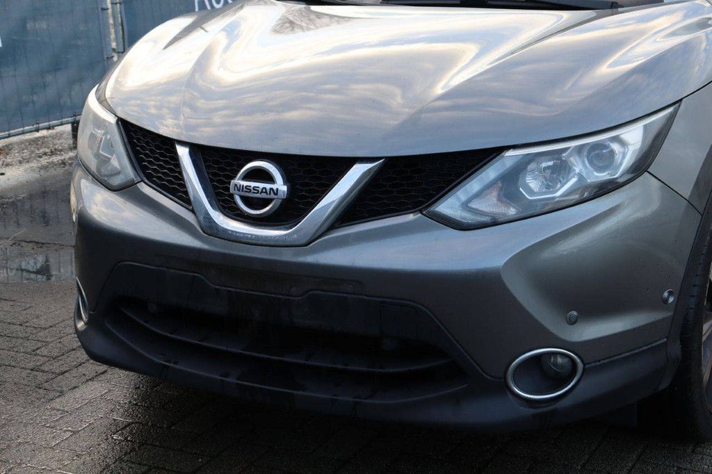 SUV Nissan Qashqai Petrol 115hp 2015 (Margin)