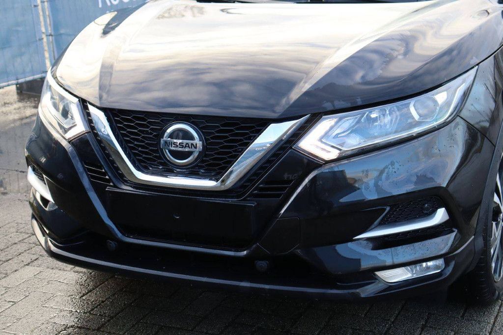 SUV Nissan Qashqai Petrol 115hp 2018 (Margin)