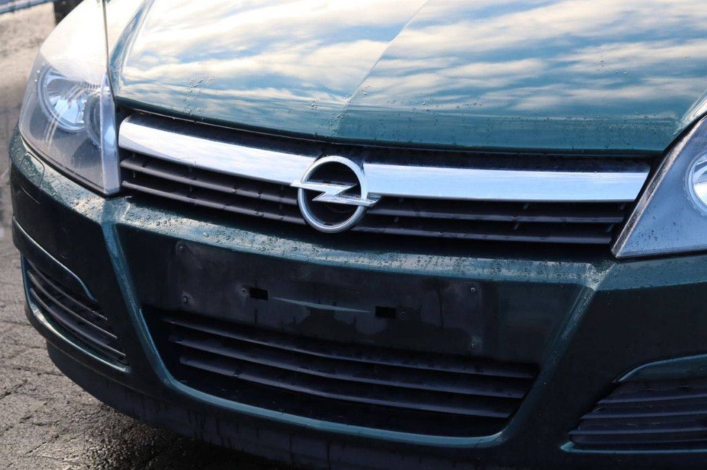 Passenger car Opel Astra Petrol 90 hp 2004 (Margin)