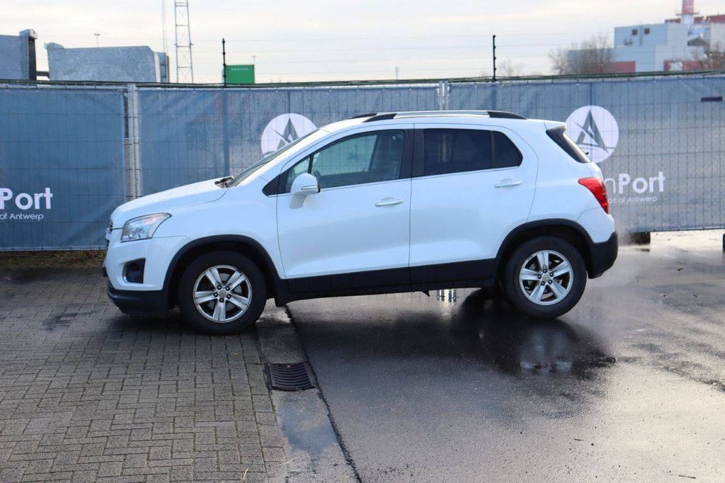 SUV Chevrolet Trax Petrol 140hp 2014 (Margin)