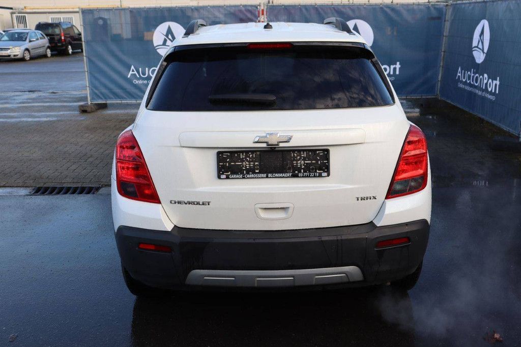 SUV Chevrolet Trax Petrol 140hp 2014 (Margin)